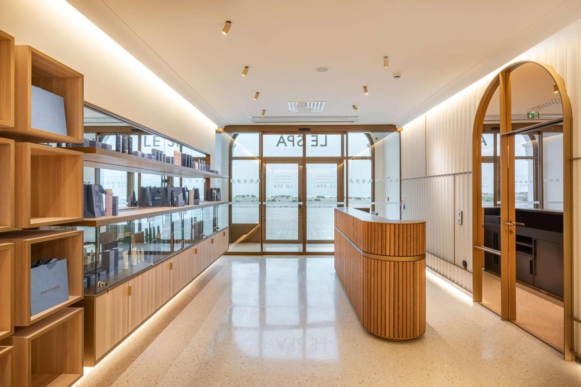 Radisson Blu Grand Hotel & Spa, Malo-Les-Bains Dunkirk Exterior photo